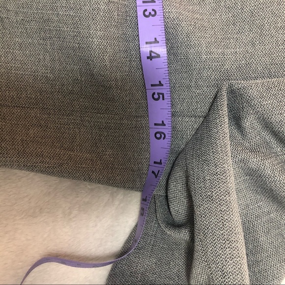 EUC TAHARI Lapel Blazer P4 - Picture 8 of 8